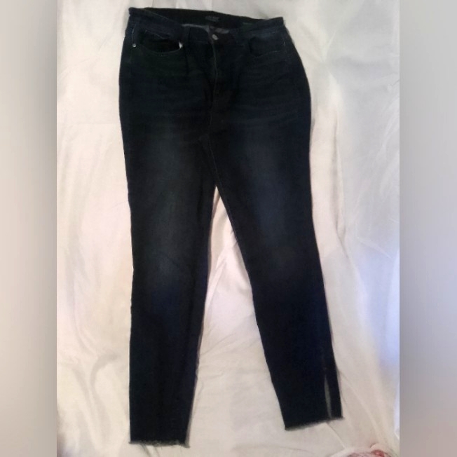 Judy Blue Skinny Dark Wash Jeans